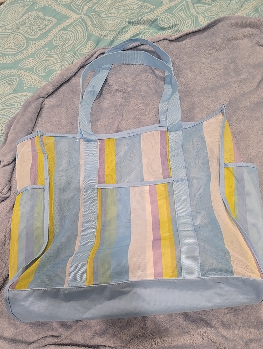 ❤️10/$40 Nwot Pastel Striped Beach Tote Bag - Light Blue - Picture 1 of 3